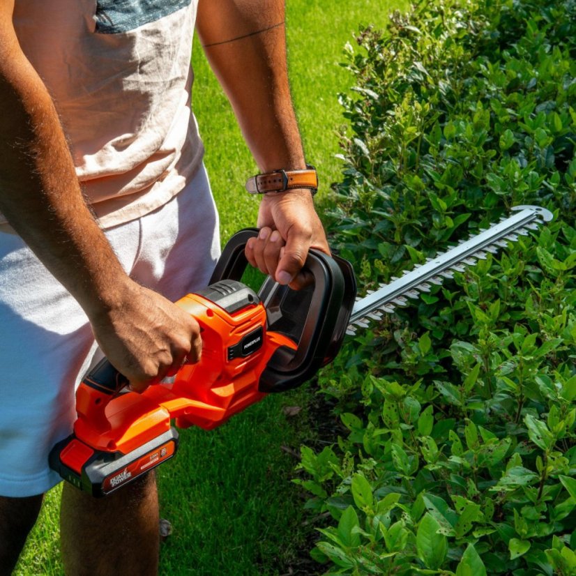 AKU plotostřih 20V LI-ION 515mm  plus  nabíječka  plus  baterie 20V 2,0Ah POWERPLUS POWDPG75321