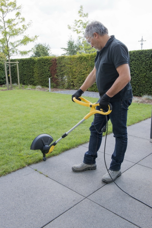 Elektrický vyžínač 400W - 270mm POWERPLUS POWXG30030