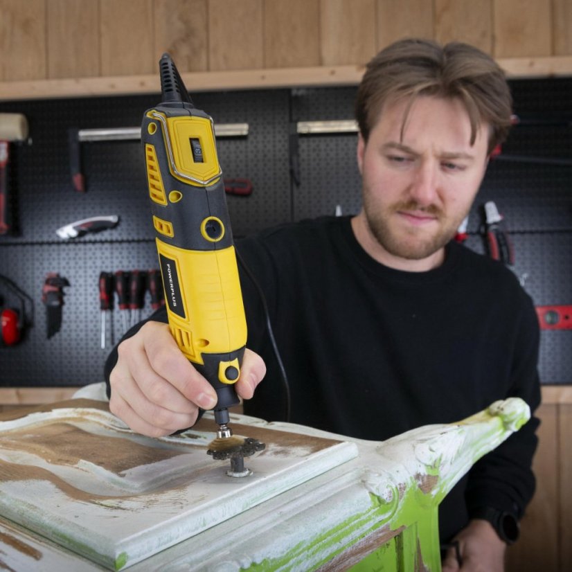 Přímá bruska 160 W  plus  226 ks příslušenství POWERPLUS POWX1326