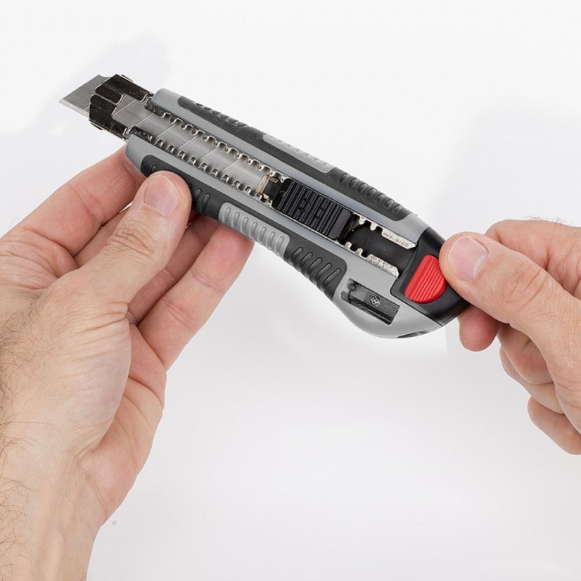 Odlamovací nůž 18 mm včetně ořezávátka na tužky KREATOR KRTH00205